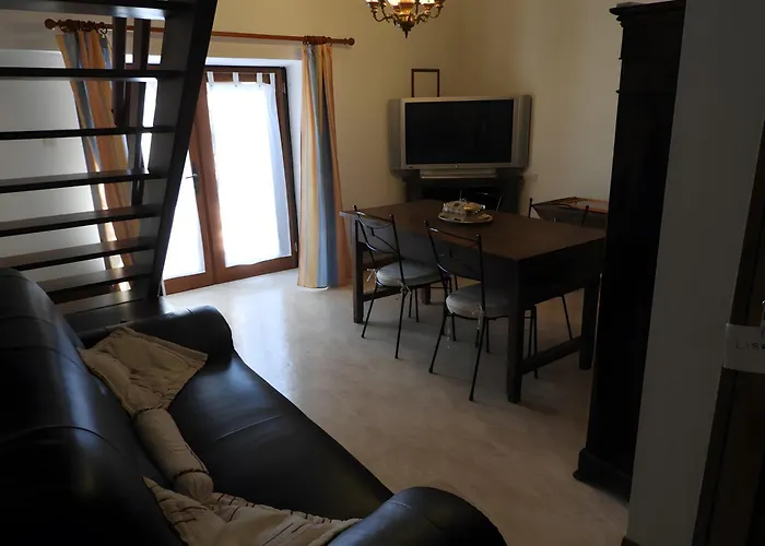 بيت للعطل De La Guillone